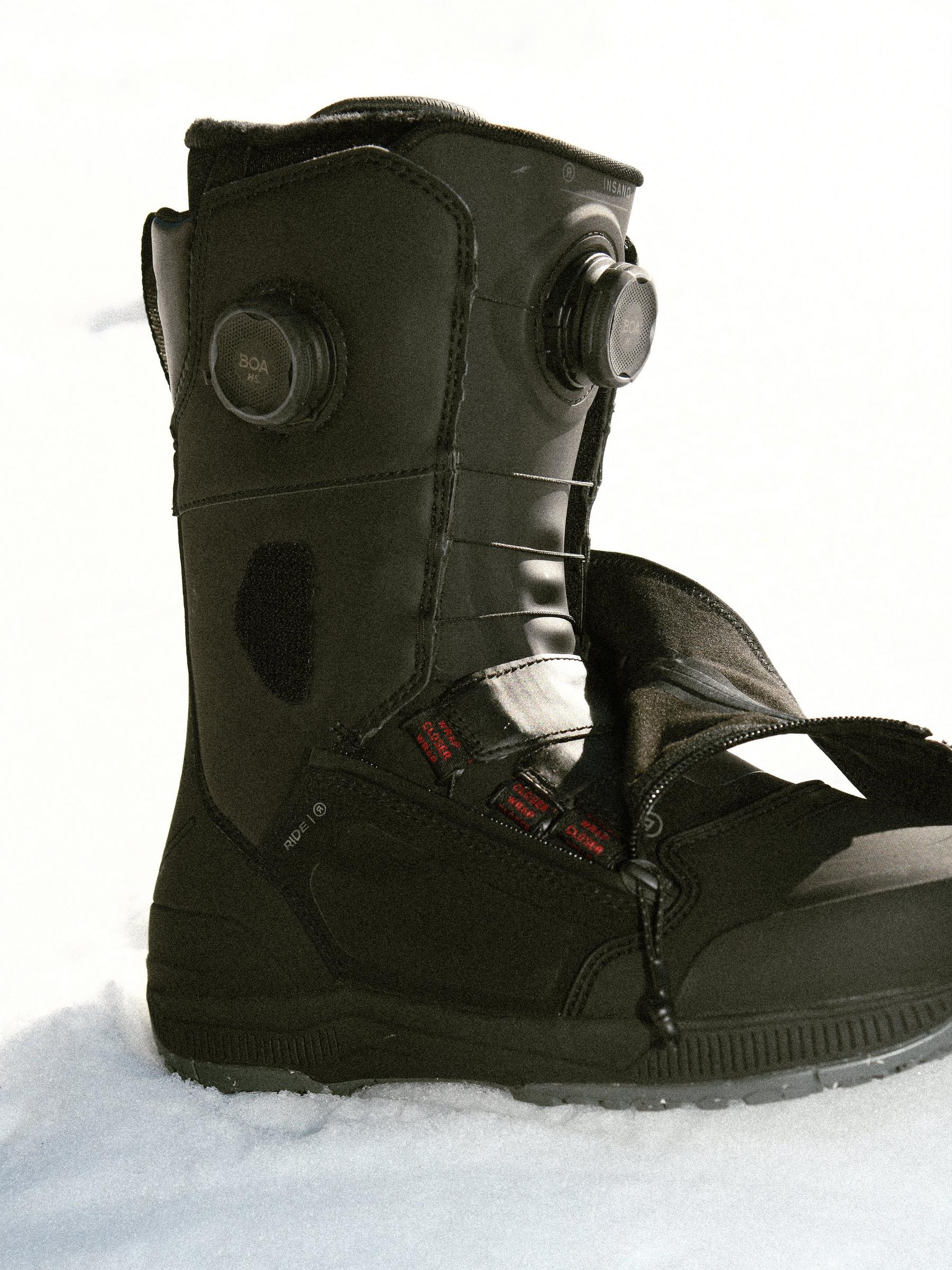 Ride Insano-snowboardschoen in de sneeuw